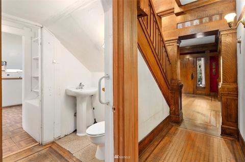 901 18th Ave E, Seattle, WA 98112 photo 19