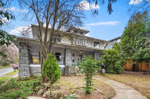 901 18th Ave E, Seattle, WA 98112 photo 2