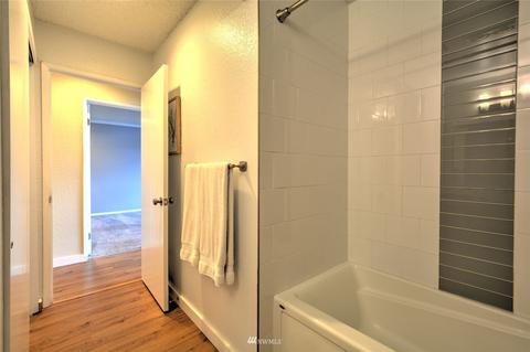 9523 NE 180th St #A302, Bothell, WA 98011 photo 15