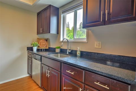 9523 NE 180th St #A302, Bothell, WA 98011 photo 11