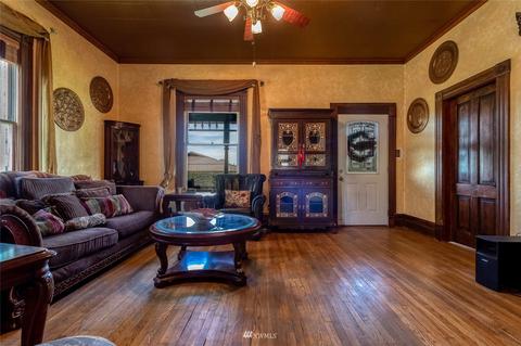130 E Cherry St, Walla Walla, WA 99362 photo 5