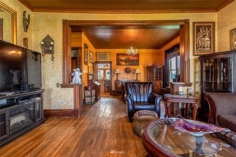 130 E Cherry St, Walla Walla, WA 99362 photo 3