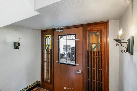 315 Summit Ave E, Seattle, WA 98102 photo 9