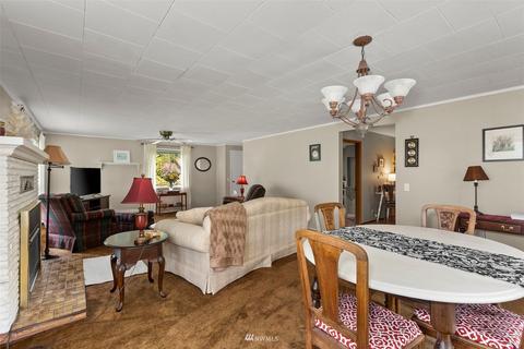906 E Main St, Centralia, WA 98531 photo 8