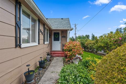 906 E Main St, Centralia, WA 98531 photo 3