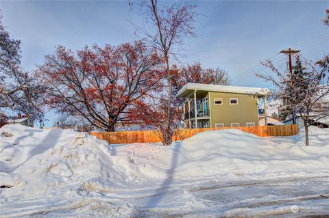 218 Glover St S, Twisp, WA 98856 photo 4