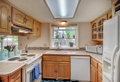 17209 10th Ave E, Spanaway, WA 98387 photo 8