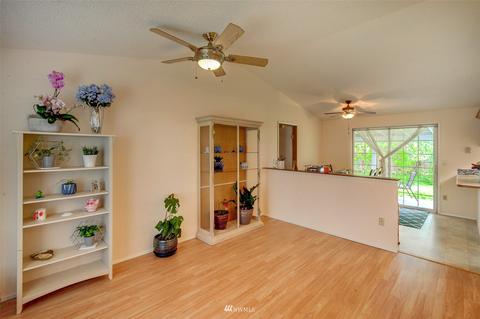 17209 10th Ave E, Spanaway, WA 98387 photo 4