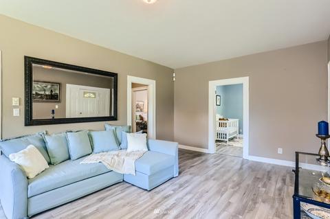 7224 Olympic Dr, Everett, WA 98203 photo 8