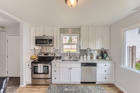 2618 Maple St, Everett, WA 98201 photo 5