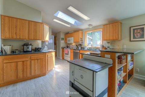 32 Grace Ln, Eastsound, WA 98245 photo 13