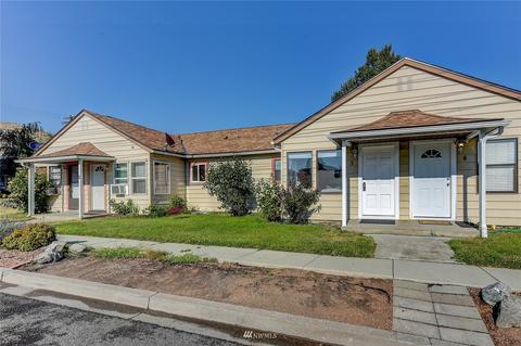 416 N Cedar St #3, Chelan, WA 98816 photo 1