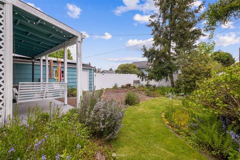 1005 Loraine St, Enumclaw, WA 98022 photo 24