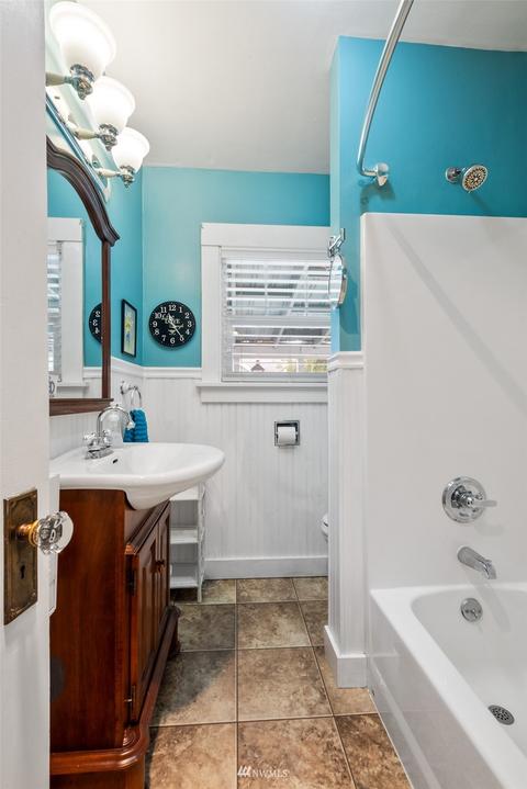 1005 Loraine St, Enumclaw, WA 98022 photo 20