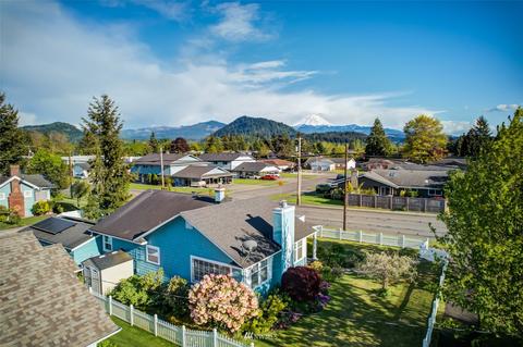 1005 Loraine St, Enumclaw, WA 98022 photo 2