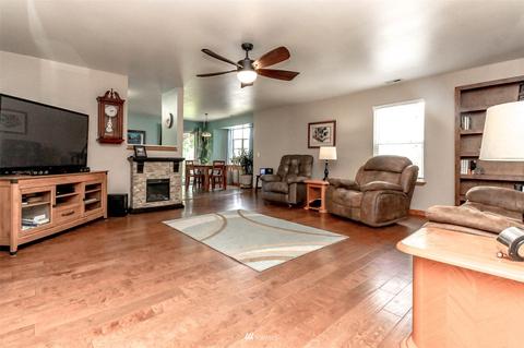 1009 Boatman Ave NW, Orting, WA 98360 photo 6