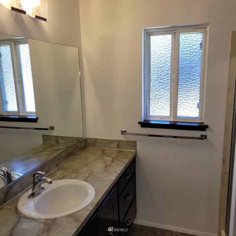 21724 9th Ave W, Bothell, WA 98021 photo 17