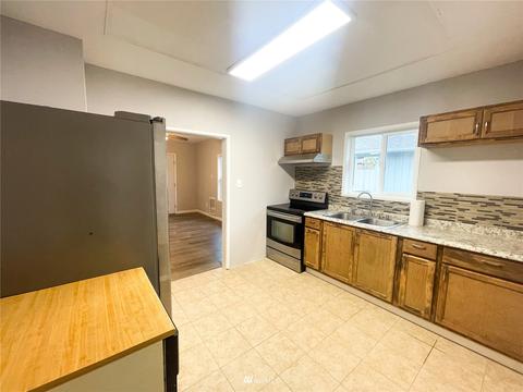 231 22nd Ave, Longview, WA 98632 photo 6