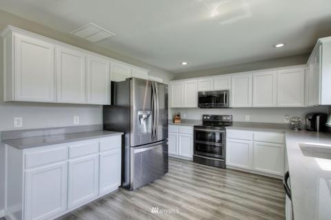 7249 Radius Loop SE, Lacey, WA 98513 photo 8