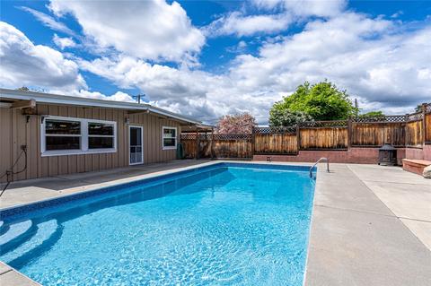 420 Eli Ave, Chelan, WA 98816 photo 2