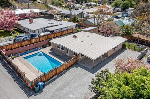420 Eli Ave, Chelan, WA 98816 photo 3
