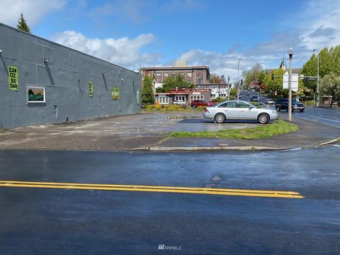 314 Oak St, Kelso, WA 98626