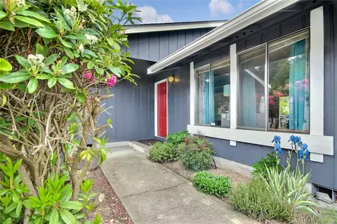16511 10th Ave E, Spanaway, WA 98387 photo 4