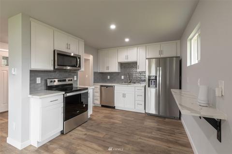 115 169th St E, Spanaway, WA 98387 photo 7