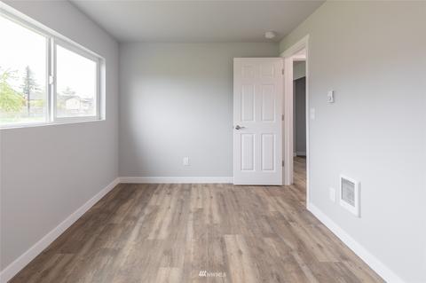 115 169th St E, Spanaway, WA 98387 photo 13