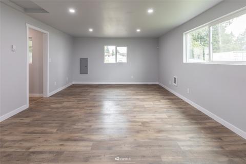 115 169th St E, Spanaway, WA 98387 photo 17