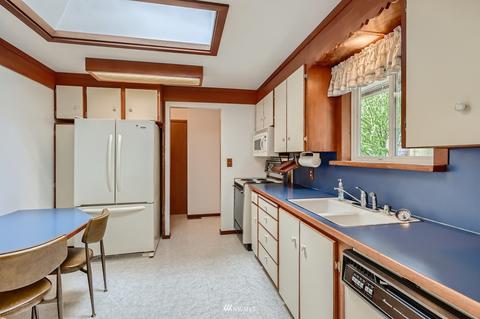 9532 NE 198th St, Bothell, WA 98011 photo 9