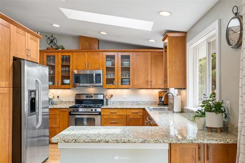 1228 234th St SW, Bothell, WA 98021 photo 3