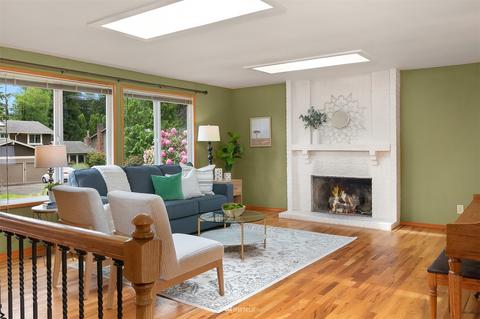 10628 NE 154th Pl, Bothell, WA 98011 photo 2