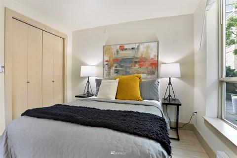 1420 E Pine St # E201, Seattle, WA 98122 photo 18