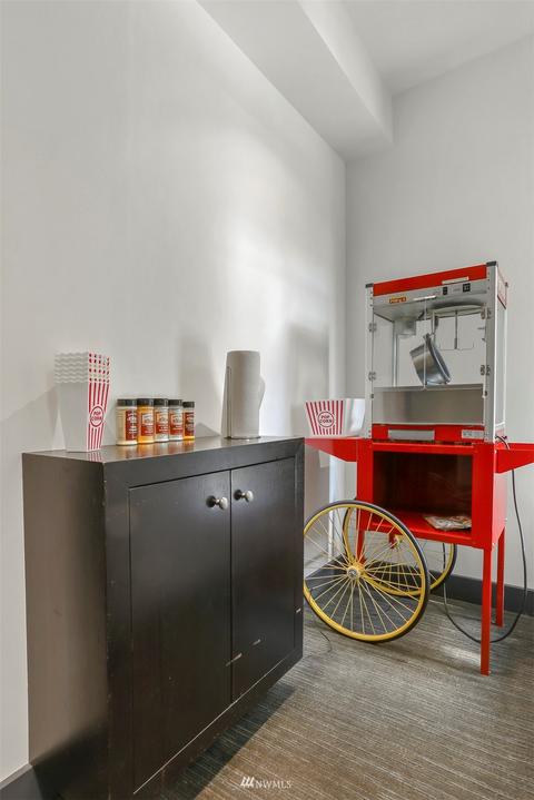 1420 E Pine St # E201, Seattle, WA 98122 photo 29