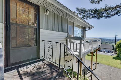 7315 Heather Way, Everett, WA 98203 photo 3
