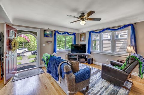 1315 Oakes Ave, Everett, WA 98201 photo 8