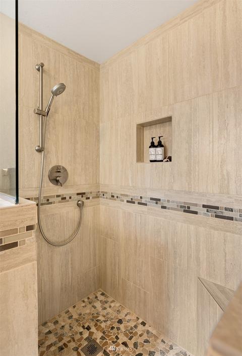 10502 NE 151st St, Bothell, WA 98011 photo 22