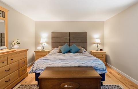 10502 NE 151st St, Bothell, WA 98011 photo 18
