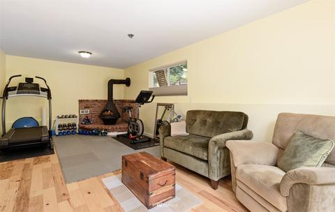 10502 NE 151st St, Bothell, WA 98011 photo 29