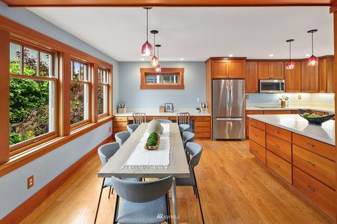 2408 22nd Ave E, Seattle, WA 98112 photo 6