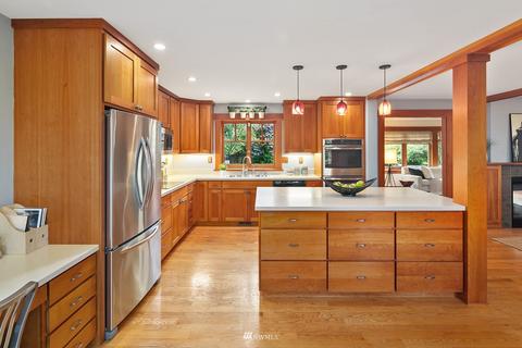 2408 22nd Ave E, Seattle, WA 98112 photo 7