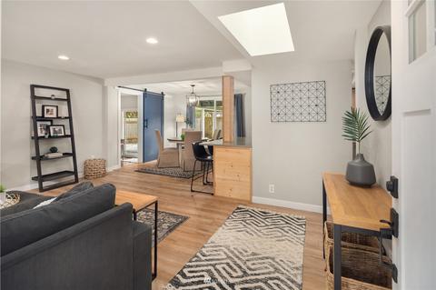 15105 111th Ave NE, Bothell, WA 98011 photo 2