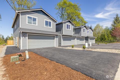 207 Creekside Dr #RV125, Port Angeles, WA 98362