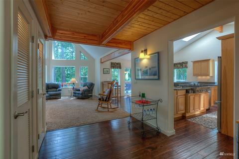 571 Old Farm Rd, Eastsound, WA 98245 photo 10