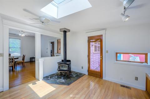 2313 Rucker Ave, Everett, WA 98201 photo 18