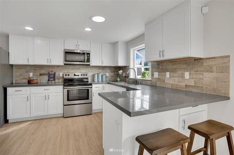 625 Pecks Dr, Everett, WA 98203 photo 8