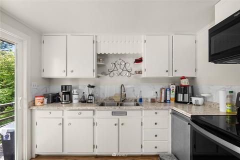 7329 Beverly Ln, Everett, WA 98203 photo 9