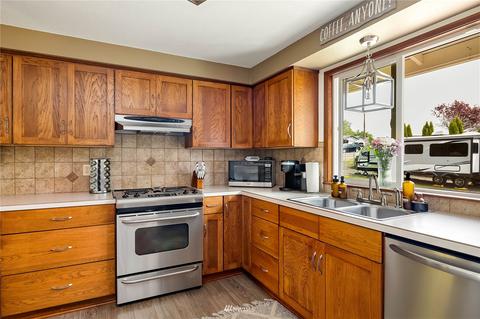 127 E Cedar St, Mccleary, WA 98557 photo 11