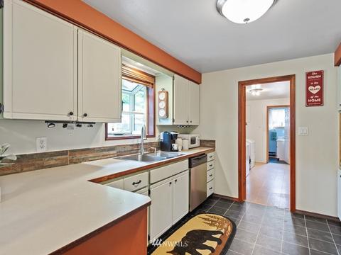 11320 2nd Pl W, Everett, WA 98204 photo 10